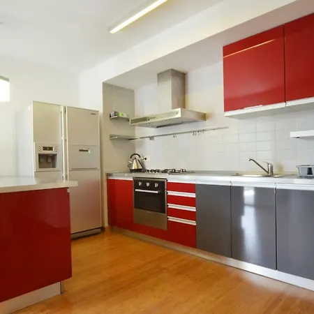 Maja Guest house 3*